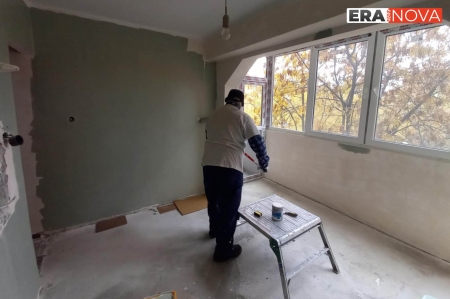 По 10 евро за шпакловка и 5 евро за боядисване искат майстори при домашен ремонт