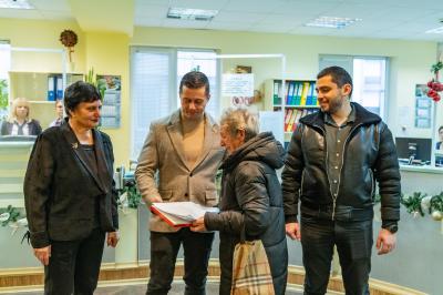 Община Царево отличи своите първи данъкоплатци със специални плакети и изненади