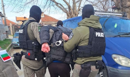 Разбиха нарколаборатория при спецакция срещу купения вот, има задържани