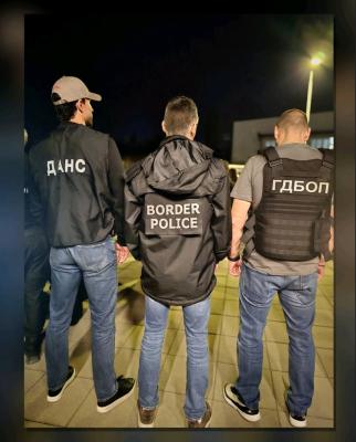 Разбиха мащабен канал за мигранти в Бургас, София, Перник и Стара Загора