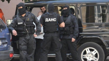 ДАНС залови активисти на крайнодясната групировка The Base