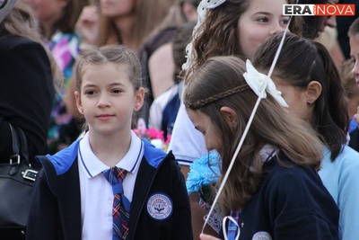 Първокласниците бяха звездите на първия учебен ден в ОУ „Братя Миладинови“ в Бургас