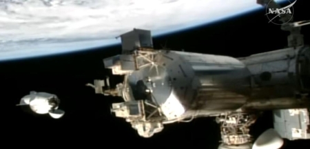 Исторически рекорд за SpaceX с най-бързото американско скачване с Международната космическа станция