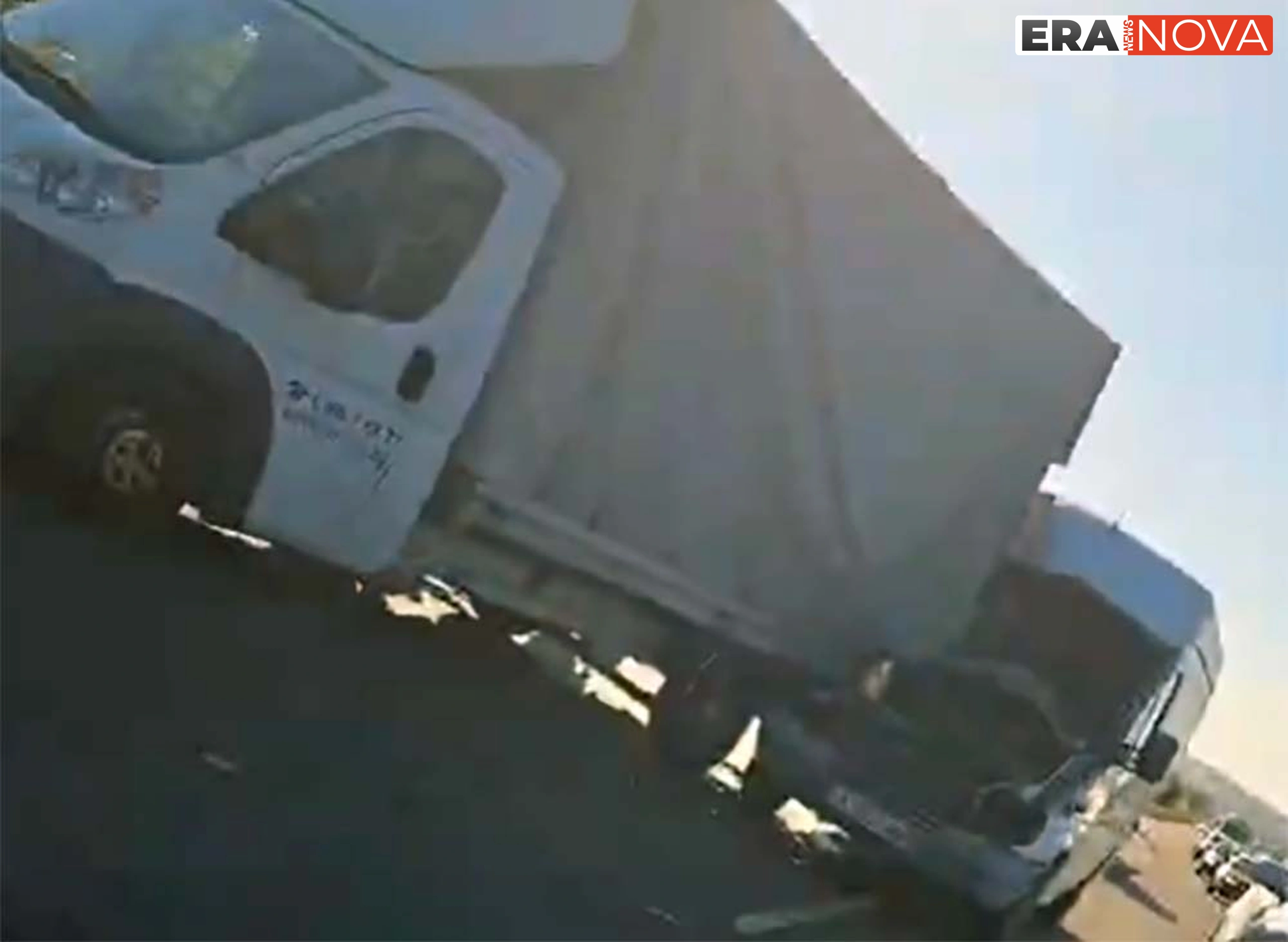 Два товарни автомобила катастрофираха на пътя между Бургас и Сарафово