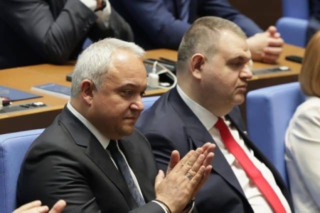 Пеевски: Демерджиев нощем мисли за мен вместо за съпругата си