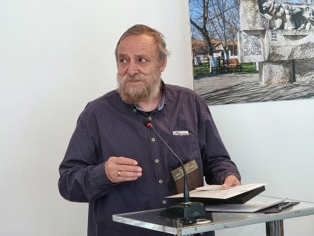 Отиде си писателят Любомир Котев
