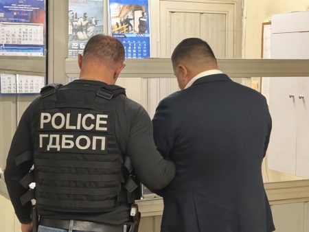 Обвиняват кметовете на Белица и Сунгурларе за търговия с влияние