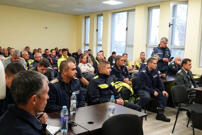 Симулация на пожар в "Меден рудник" вдигна под тревога 80 пожарникари и дрон