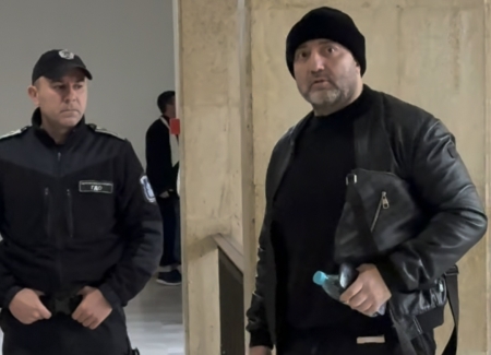 Митьо Очите застана пред съда за престрелката в ресторант "4you"