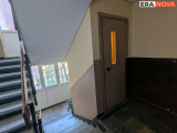 Асансьорен техник почина по време на работа в Бургас