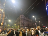 Празненства по улиците в Сърбия след загубата на Вучич